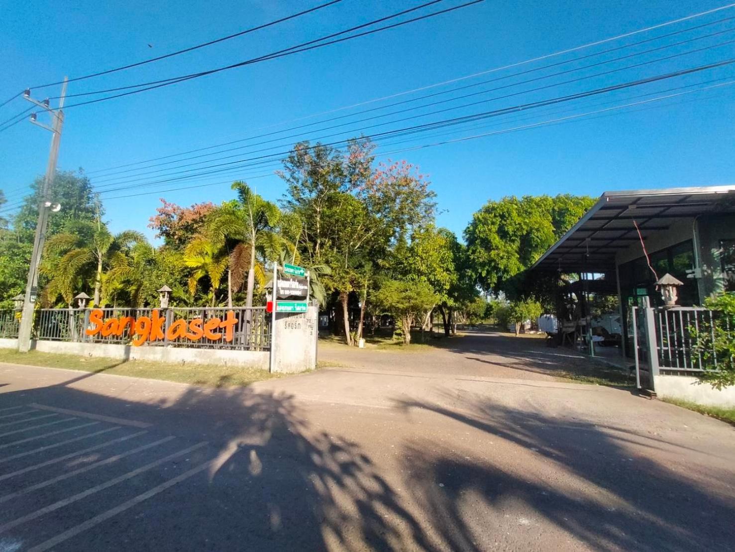 Sangkaset Resort Ban Mong Muang Dış mekan fotoğraf